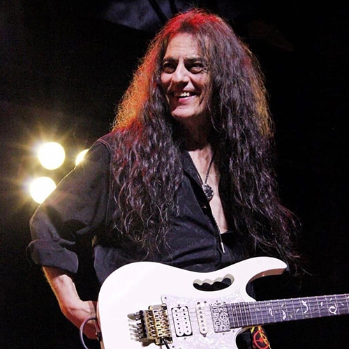 Gür Akad
