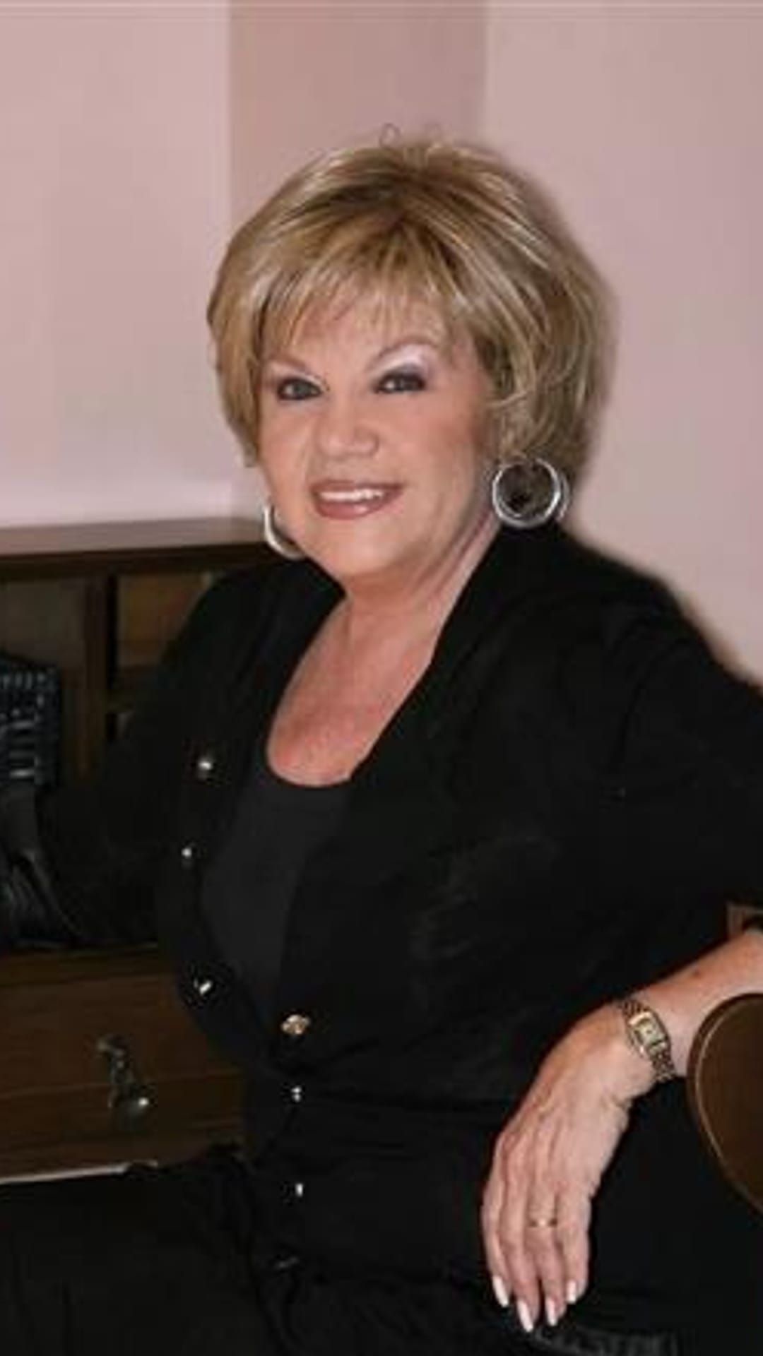 Nevra Serezli