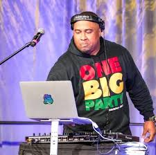 MR DJ-E